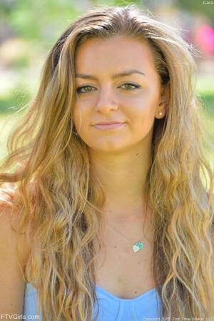 Original 852 px/ 1280 px