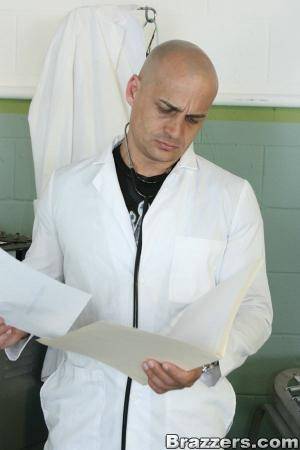 Original 600 px/ 900 px