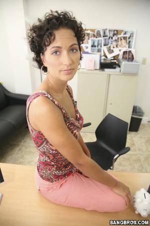 Original 533 px/ 800 px