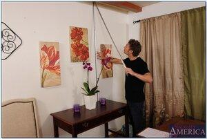 Original 850 px/ 570 px