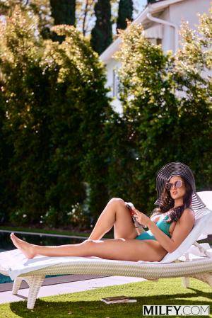 Original 2000 px/ 2999 px