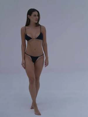 Original 640 px/ 853 px