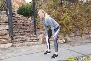 Original 1903 px/ 1269 px