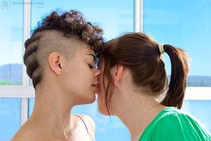 Original 1470 px/ 980 px