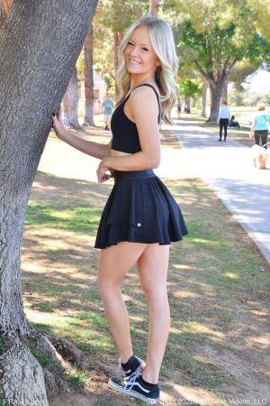 Original 852 px/ 1280 px