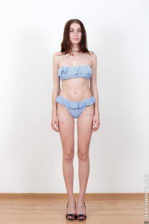 Original 3322 px/ 4983 px