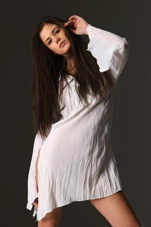 Original 682 px/ 1024 px