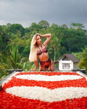 Original 1080 px/ 1350 px