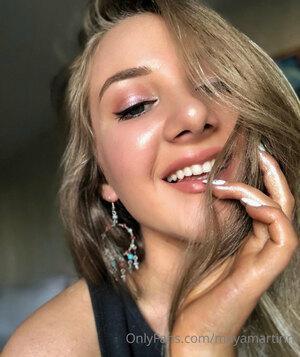 Original 1284 px/ 1529 px