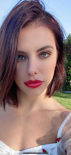 Original 739 px/ 1600 px