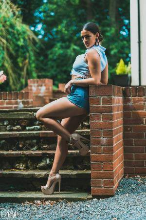 Original 3000 px/ 4500 px