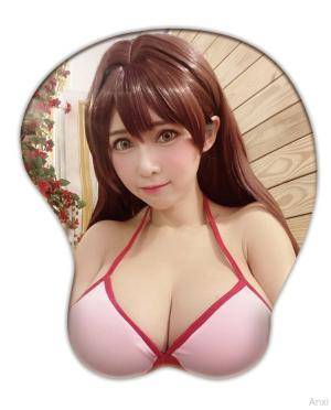 Original 782 px/ 971 px