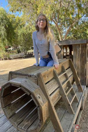 Original 2000 px/ 3000 px