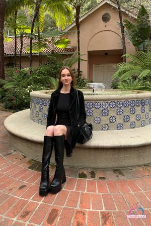 Original 2000 px/ 3000 px