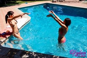 Original 1500 px/ 996 px