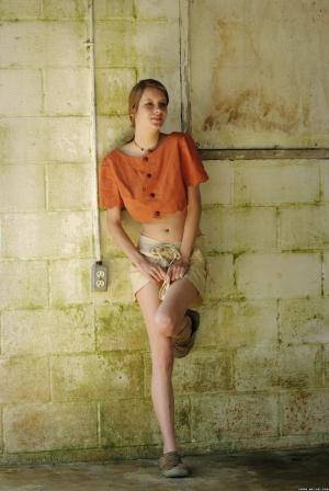 Original 857 px/ 1280 px