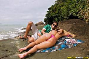 Original 3840 px/ 2552 px