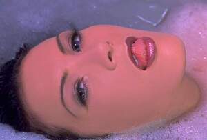 Original 600 px/ 405 px