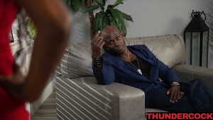 Original 2500 px/ 1406 px