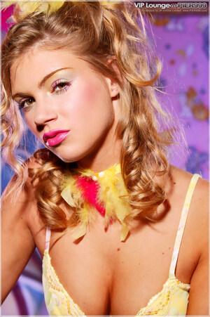 Original 900 px/ 1353 px