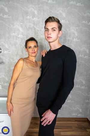 Original 1706 px/ 2560 px