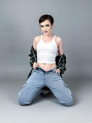 Original 810 px/ 1080 px