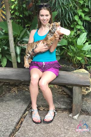 Original 2000 px/ 3000 px