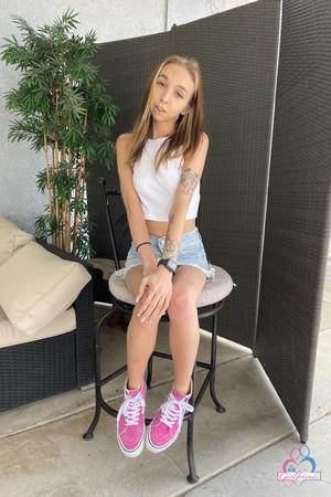 Original 2000 px/ 3000 px