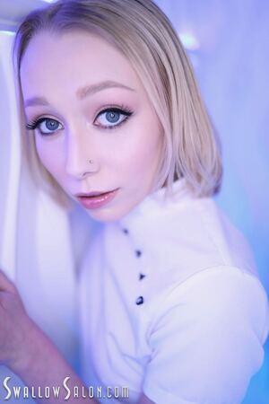 Original 854 px/ 1280 px