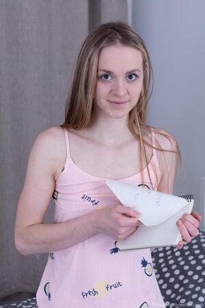 Original 2000 px/ 3000 px