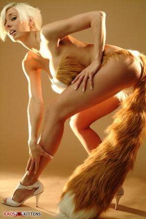 Original 634 px/ 950 px