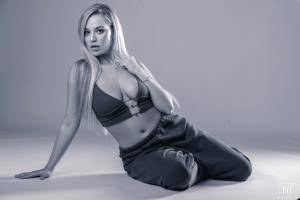 Original 2000 px/ 1334 px