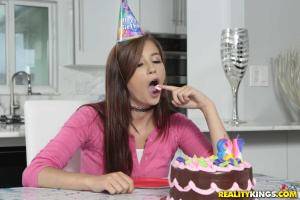 Original 1903 px/ 1269 px