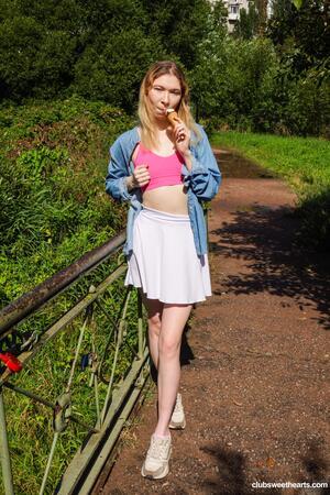 #ClubSweethearts - Mia Murkovski - Licking Mias ice cream