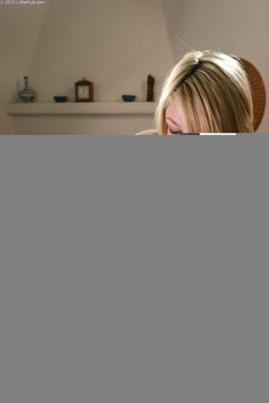 Original 1067 px/ 1600 px