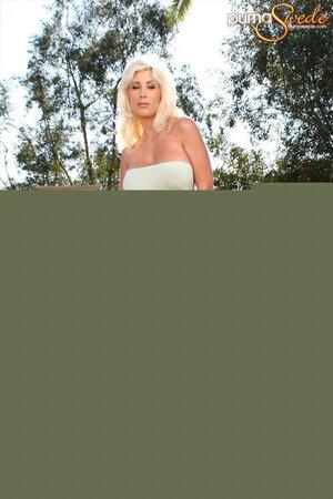 Original 700 px/ 1050 px