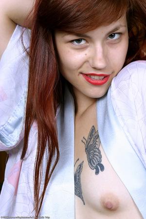 Original 682 px/ 1024 px