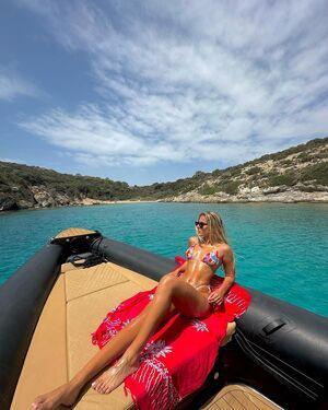 Original 1080 px/ 1350 px