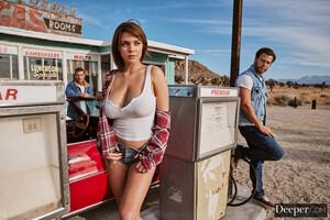 Original 2999 px/ 2000 px