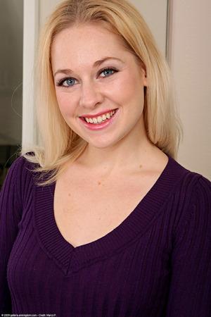 Original 1025 px/ 1536 px