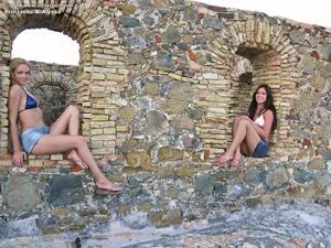 Original 1100 px/ 825 px