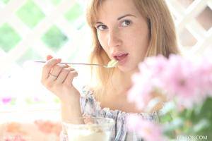 Original 5000 px/ 3334 px