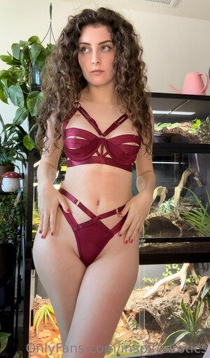 Original 1170 px/ 1990 px