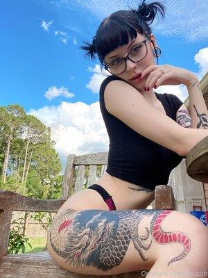 Original 2316 px/ 3088 px