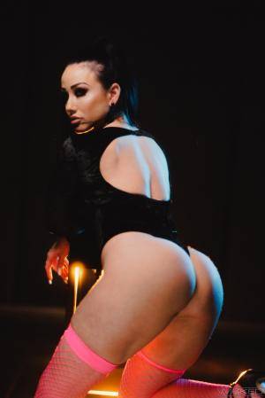 Original 1280 px/ 1919 px