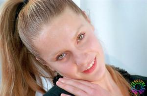 Original 1174 px/ 768 px