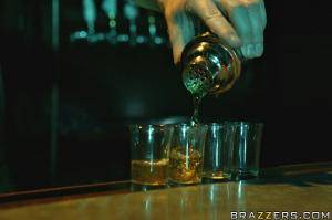 Original 900 px/ 599 px