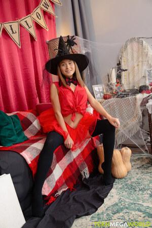 Original 2333 px/ 3500 px