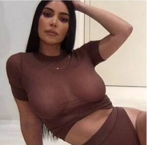 Original 356 px/ 350 px