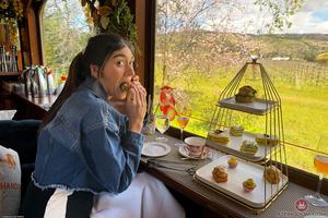 Original 3000 px/ 2000 px